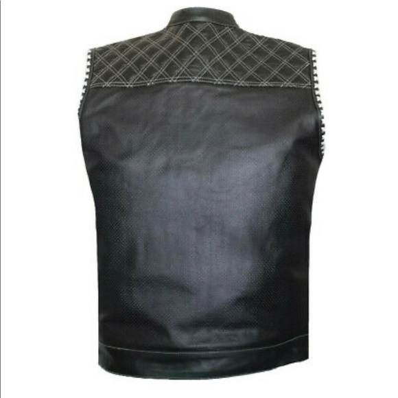 Mens Club Style Perforated US Eagle Liner Motorcycle Conceal Carry Leather Vest - Picture 3 of 5